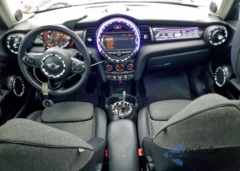 2015 Mini Cooper S z USA, uszkodzony, nr VIN WMWXP7C53F2A59115